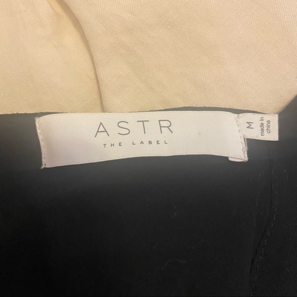 Revolve ASTR Andrea Jumpsuit Wide Leg Black Medium Low Back Open Back Relaxed M - Picture 6 of 6